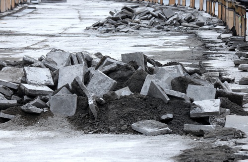 'Shifting Grounds: I Tremor (3)', 2011