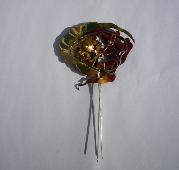 2 Sides To The Brain: Intertwined