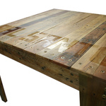 Dal Santo   Table
