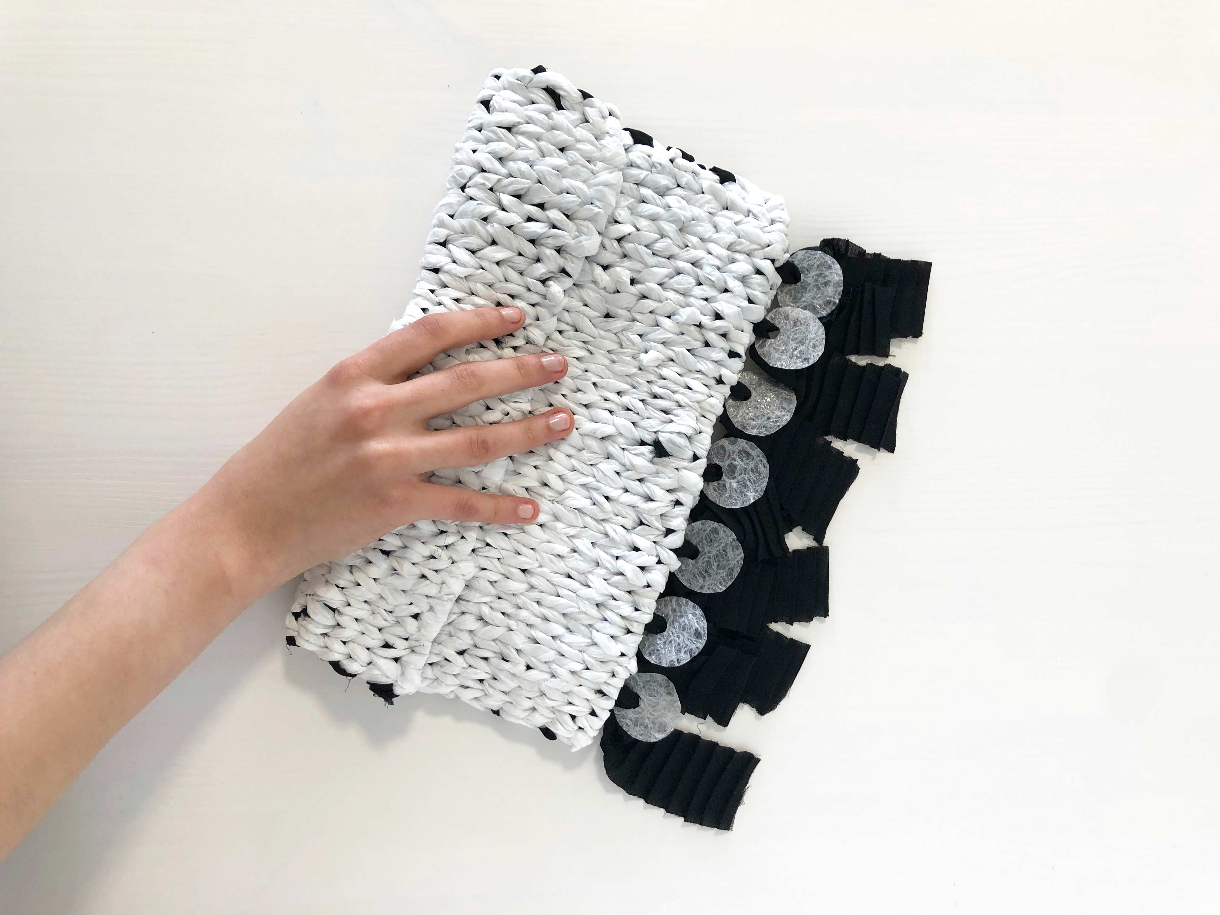 Sequinned Clutch